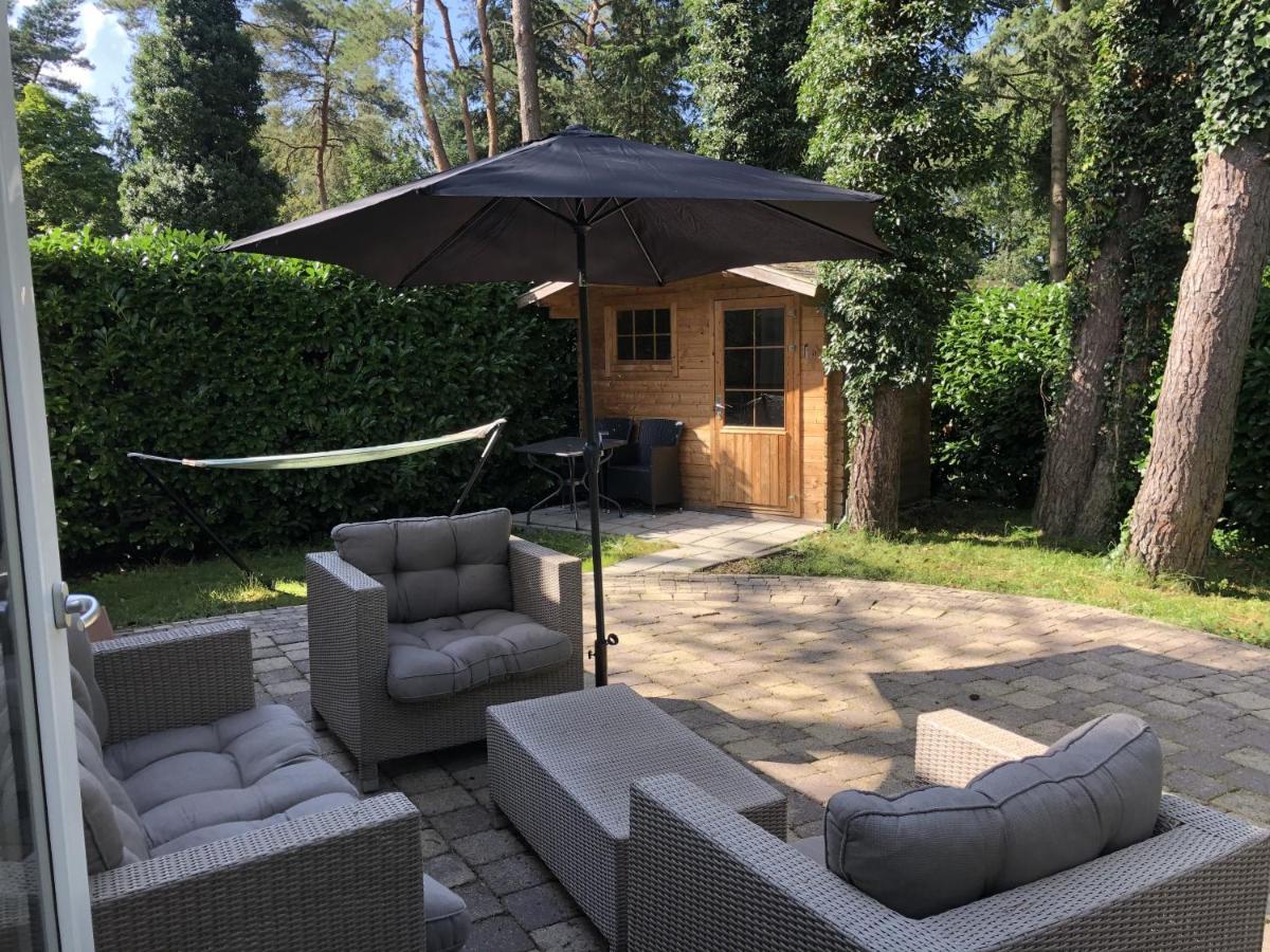 Vrijstaand Chalet In Bospark Villa Hattemerbroek Exteriör bild